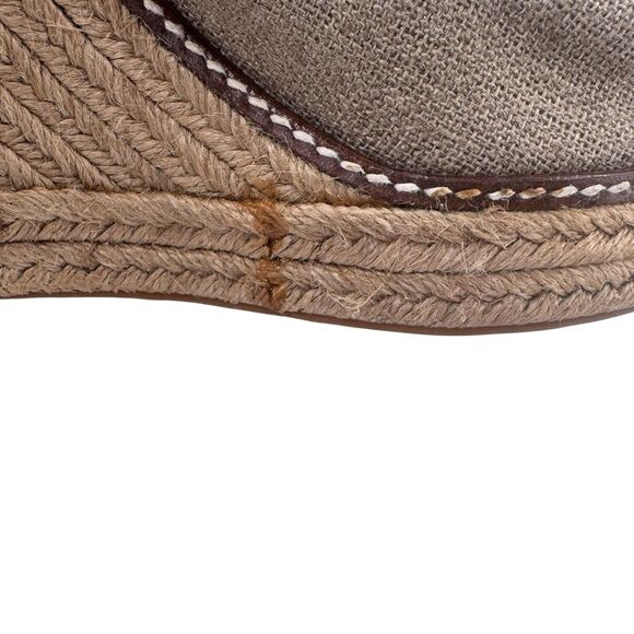 Tory Burch Jackie Charm Logo Peep Toe Wedge Espadrille Heel Gold/Beige 9B - Picture 8 of 16